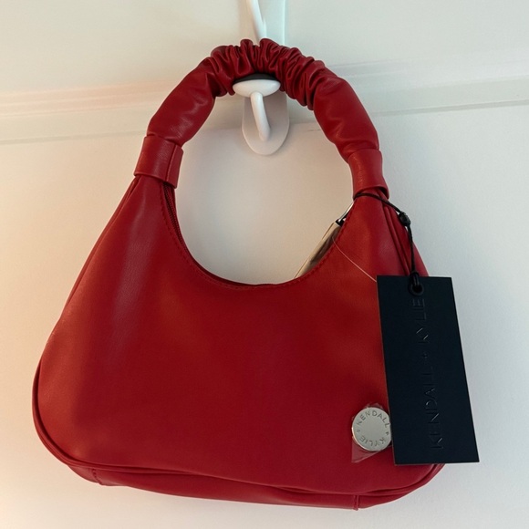 Kendall & Kylie Vibrant Red Y2K Shoulder Bag - Picture 1 of 10